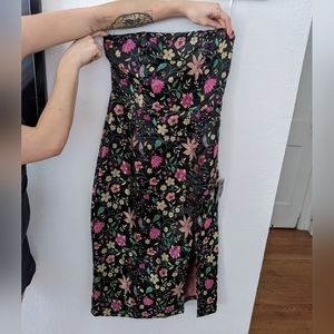 Lulu's Black Satin Floral Jacquard Strapless Midi Dress